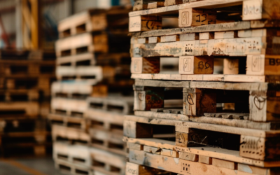 peso de una tarima de madera estándar